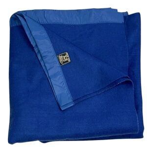 Vintage Chatham 100% Wool Large Blanket Satin Trim 90”x 94”Blue Made USA Queen